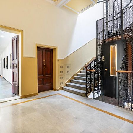 San Marco Black Appartamento Luxury Con Terrazzo E Parcheggio Su Richiesta Флоренція Екстер'єр фото